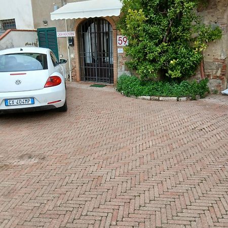 شقة Casa Agostini Lari المظهر الخارجي الصورة